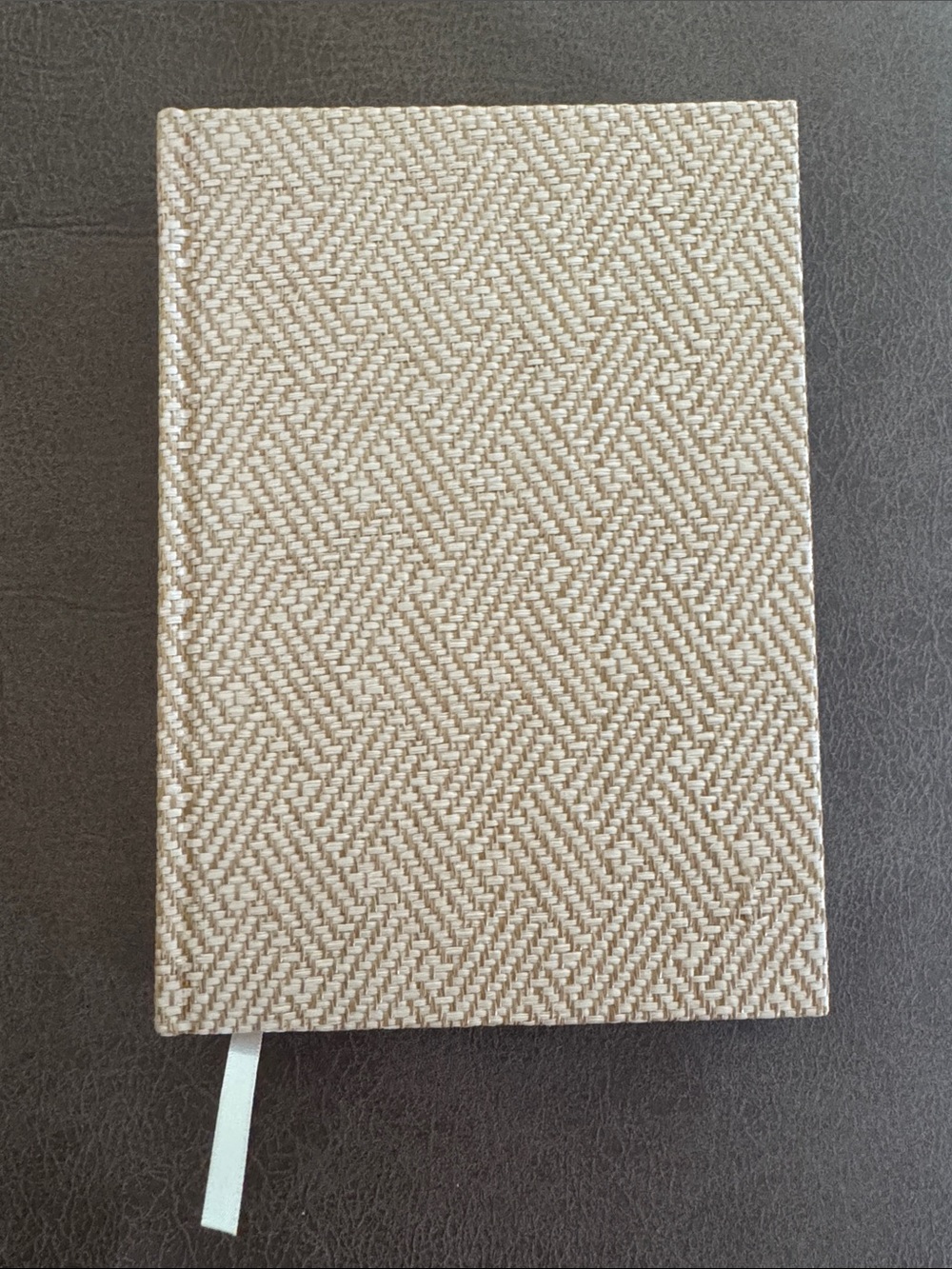 NWOT ECCOLO Raffia-Textured Hardcover Notebook in Cream